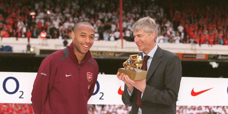 Cầu thủ Thierry Henry là chân sút vĩ đại