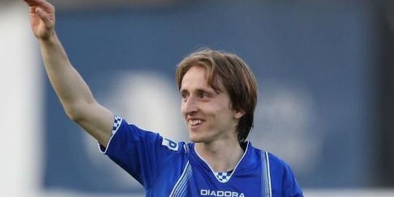 Luka Modric bao nhiêu tuổi lúc trẻ